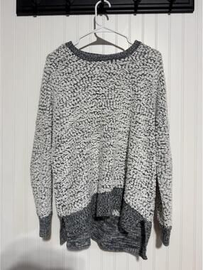 Cupio Blush Gray White Popcorn Knit High Low Sweater Large